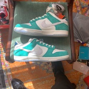 Nike dunk Kasina Road Sign